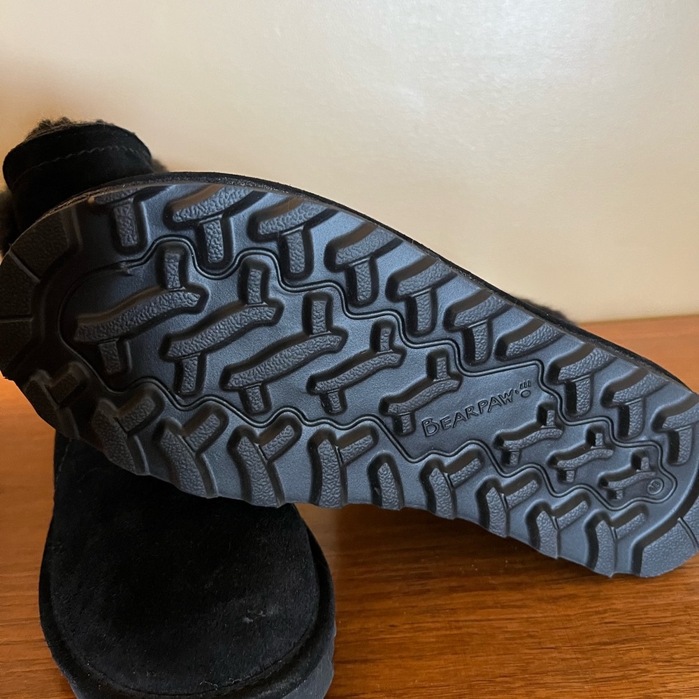 New without box, BearPaw, size 10 woman’s black boots